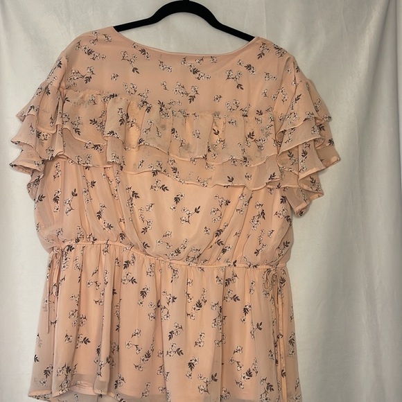 LANE BRYANT PINK FLORAL CHIFFON RUFFLE BLOUSE (18) - Picture 4 of 4